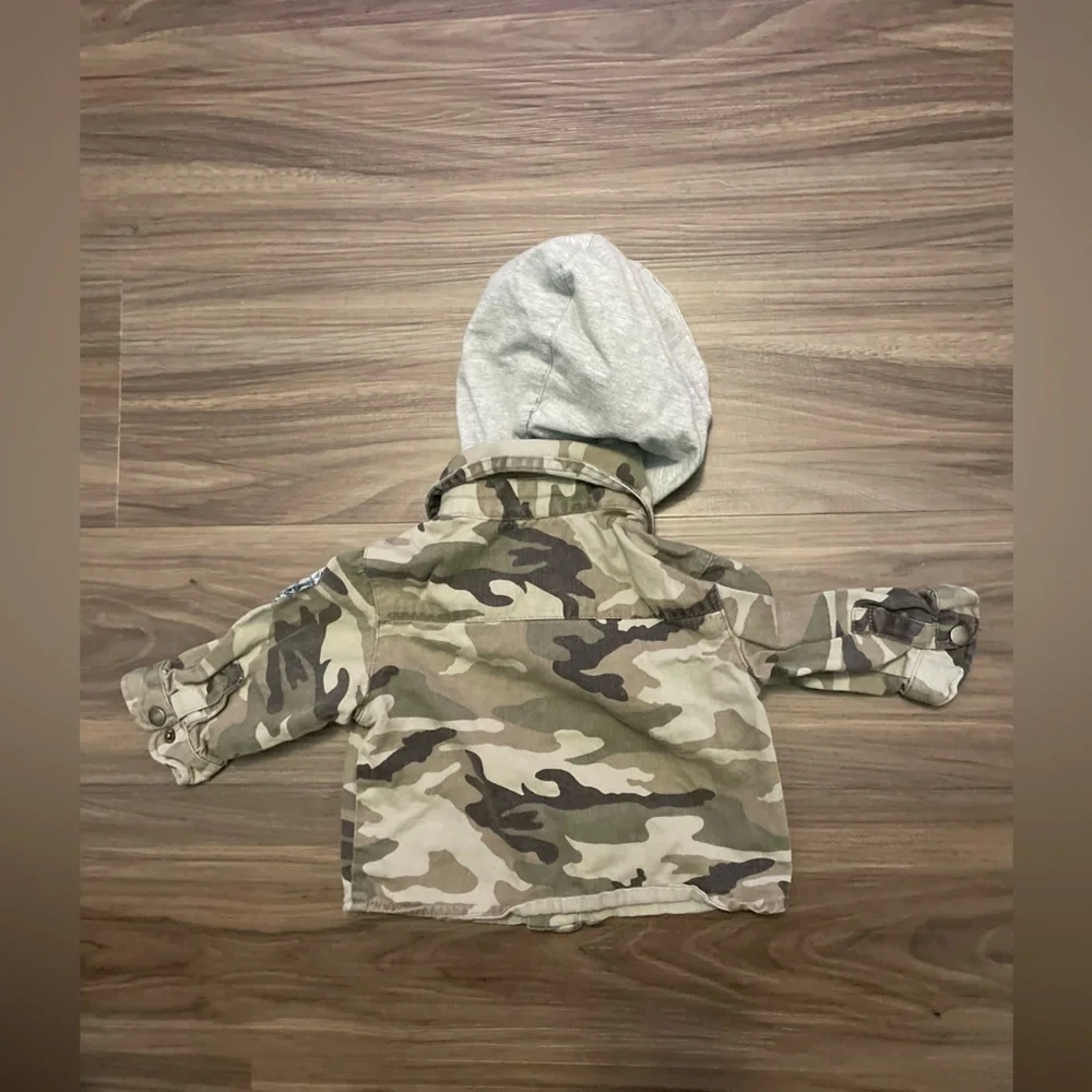 signature headquarters stylish camouflage